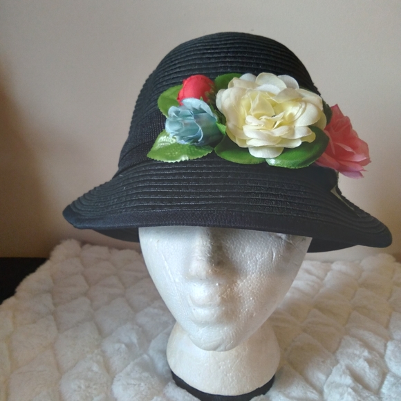 Women's Gatsby Linen Hat - Picture 2 of 7